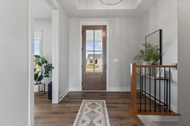 2719 NW Greenwood Street, Ankeny, IA 50023