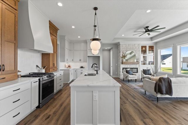 2719 NW Greenwood Street, Ankeny, IA 50023