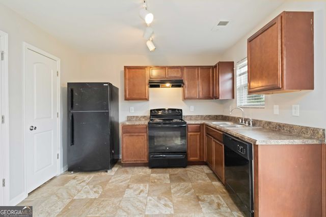 2877 S Hills Drive, Riverdale, GA 30296