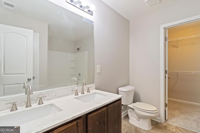 2877 S Hills Drive, Riverdale, GA 30296
