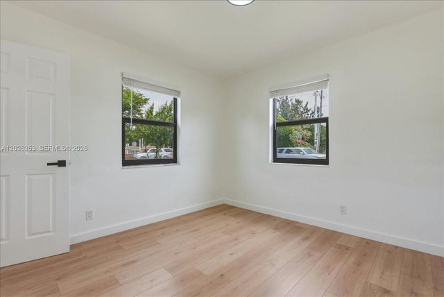 813 NW 6th Avenue, Florida City, FL 33034