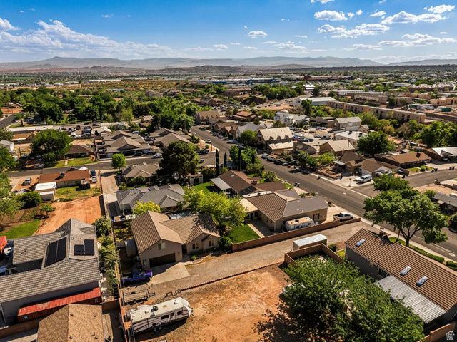 134 N 300 W, Washington, UT 84780