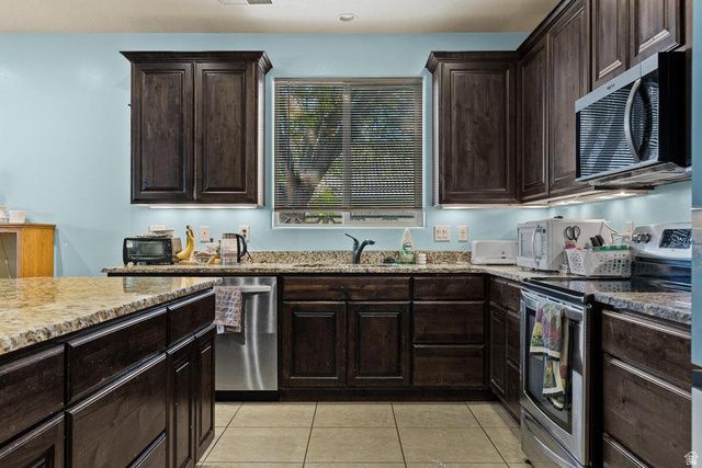 134 N 300 W, Washington, UT 84780
