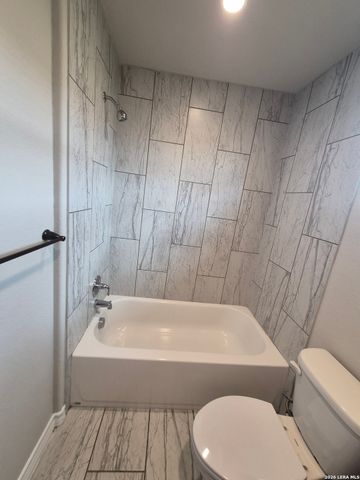 6310 Luglio Ln Unit 104, San Antonio, TX 78233