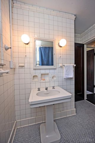 241 Senator Place, Cincinnati, OH 45220