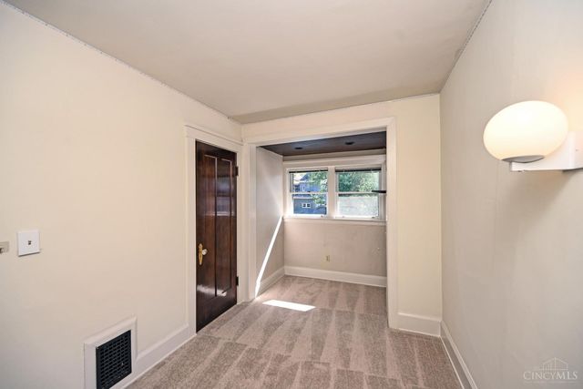 241 Senator Place, Cincinnati, OH 45220