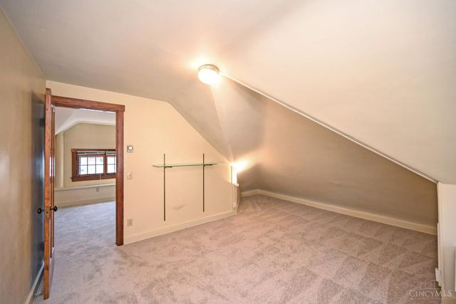 241 Senator Place, Cincinnati, OH 45220