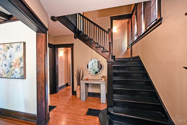 241 Senator Place, Cincinnati, OH 45220