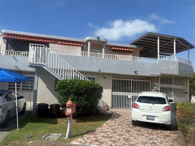 402 URB COUNTRY CLUB MD18, Carolina, PR 00979