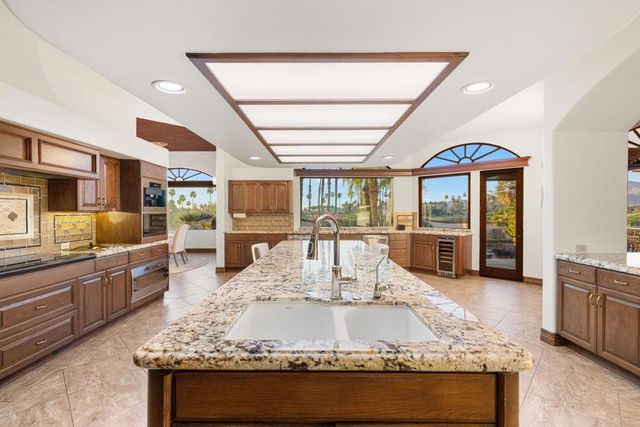 345 Crest Lake Drive, Palm Desert, CA 92211