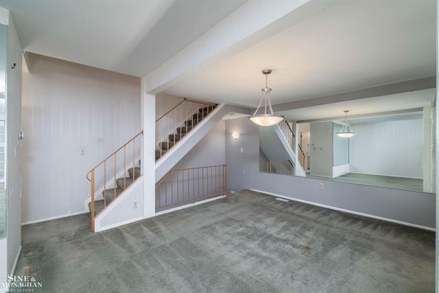 22029 Shore Pointe Lane, Saint Clair Shores, MI 48080