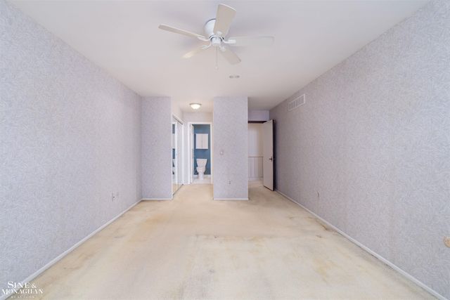 22029 Shore Pointe Lane, Saint Clair Shores, MI 48080