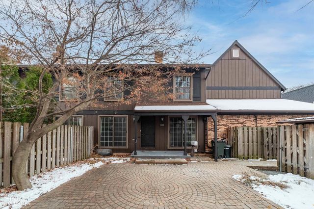 22029 Shore Pointe Lane, Saint Clair Shores, MI 48080