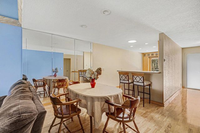 165 Birnamwood Drive, Burnsville, MN 55337