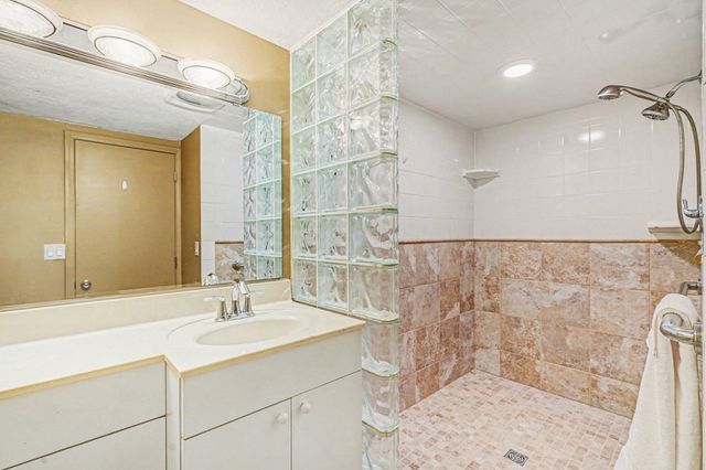 165 Birnamwood Drive, Burnsville, MN 55337