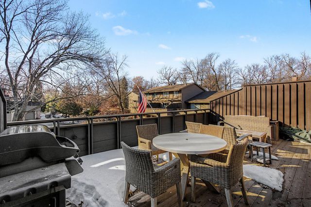 165 Birnamwood Drive, Burnsville, MN 55337