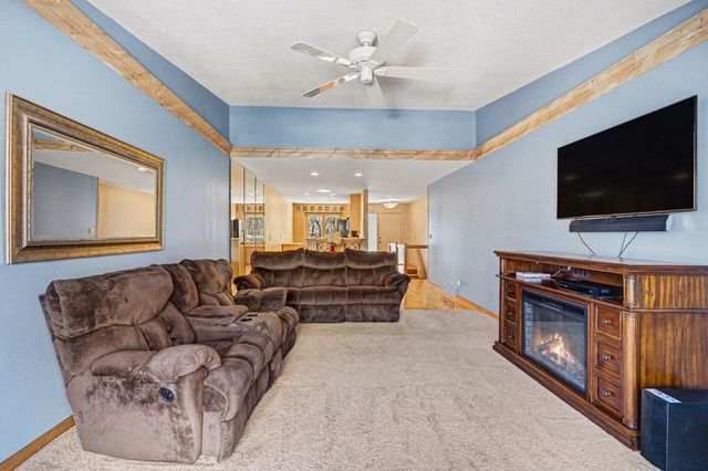 165 Birnamwood Drive, Burnsville, MN 55337