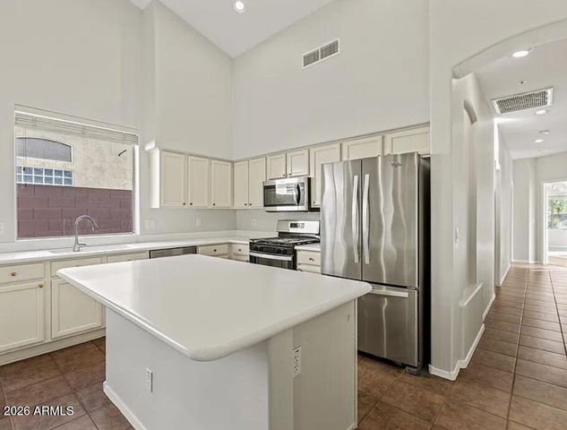 7252 E WHISTLING WIND Way, Scottsdale, AZ 85255