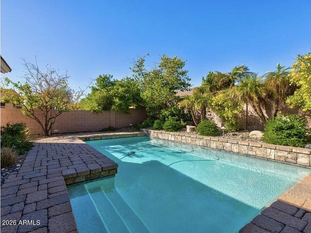 7252 E WHISTLING WIND Way, Scottsdale, AZ 85255