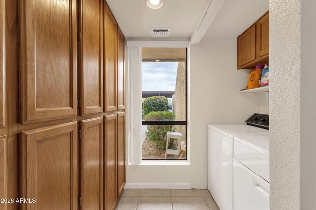 8651 E ROYAL PALM Road 127, Scottsdale, AZ 85258