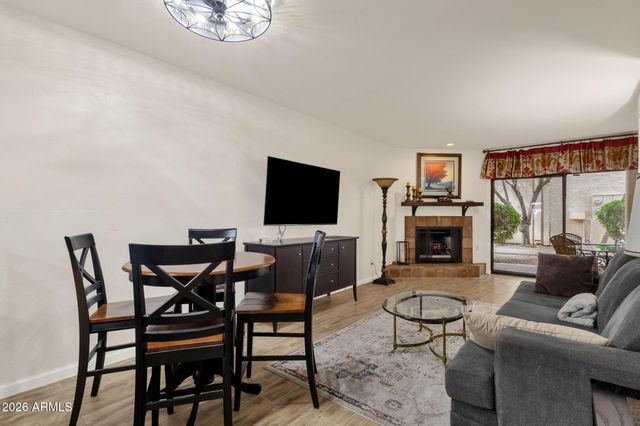 8651 E ROYAL PALM Road 127, Scottsdale, AZ 85258