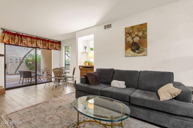 8651 E ROYAL PALM Road 127, Scottsdale, AZ 85258