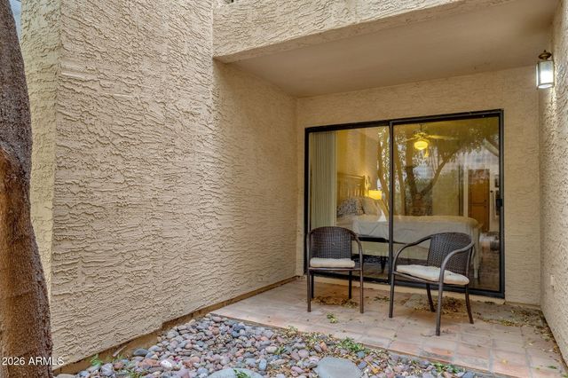 8651 E ROYAL PALM Road 127, Scottsdale, AZ 85258