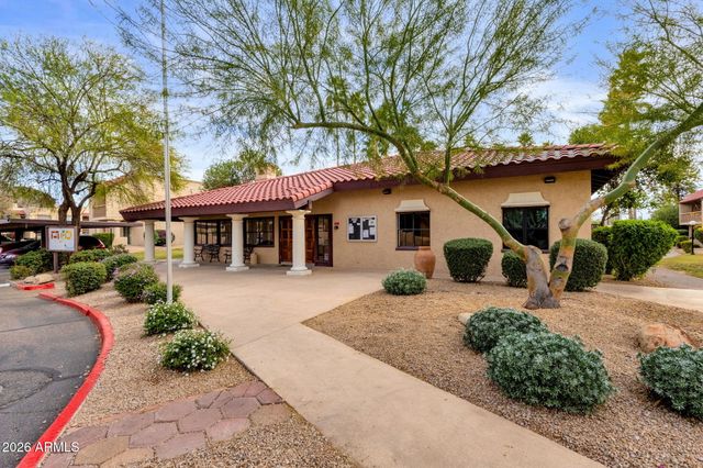 8651 E ROYAL PALM Road 127, Scottsdale, AZ 85258