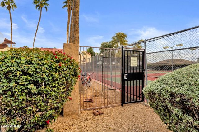 8651 E ROYAL PALM Road 127, Scottsdale, AZ 85258