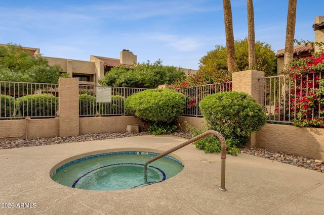 8651 E ROYAL PALM Road 127, Scottsdale, AZ 85258