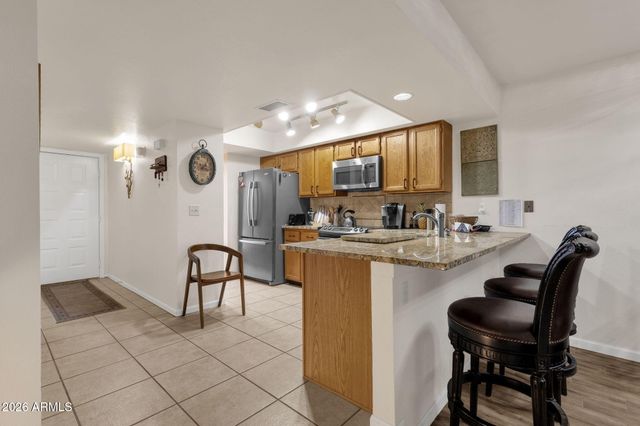 8651 E ROYAL PALM Road 127, Scottsdale, AZ 85258