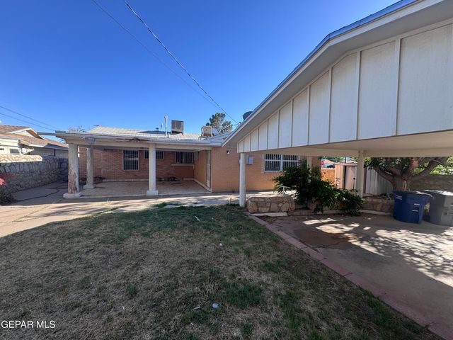 5601 FAIRBANKS Drive, El Paso, TX 79924