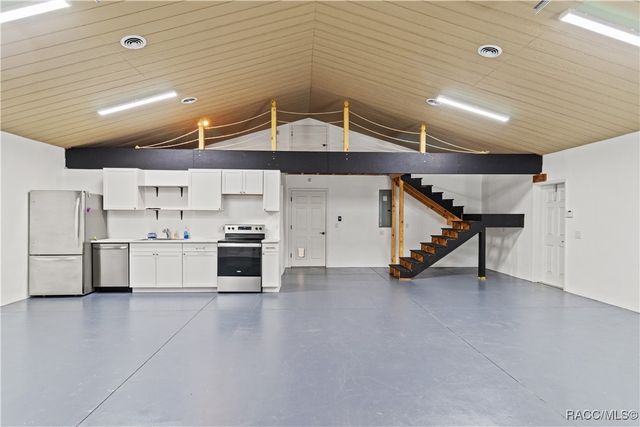 5848 E Aloha Street, Inverness, FL 34452