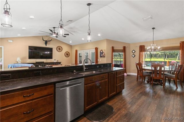 5848 E Aloha Street, Inverness, FL 34452