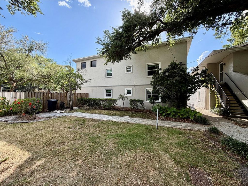 1011 S MOODY AVENUE 12, Tampa, FL 33629