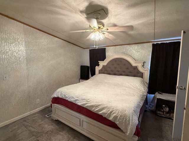 4021 Saponac Dr, Crossville, TN 38572