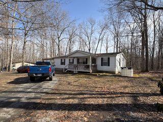 4021 Saponac Dr, Crossville, TN 38572