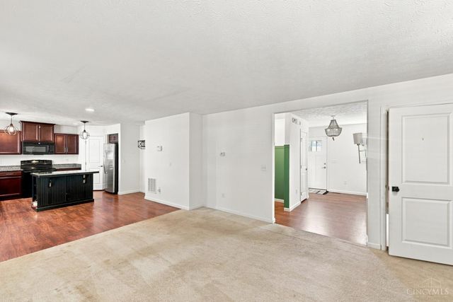 440 Pike Street, South Lebanon, OH 45065