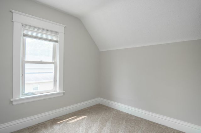 938 Cypress Street, Saint Paul, MN 55106