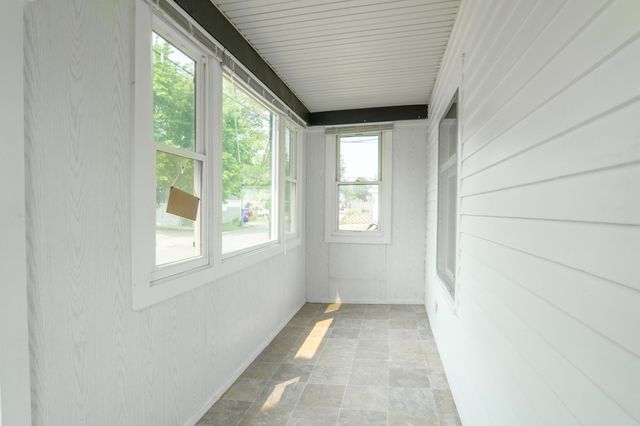 938 Cypress Street, Saint Paul, MN 55106