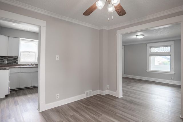 938 Cypress Street, Saint Paul, MN 55106