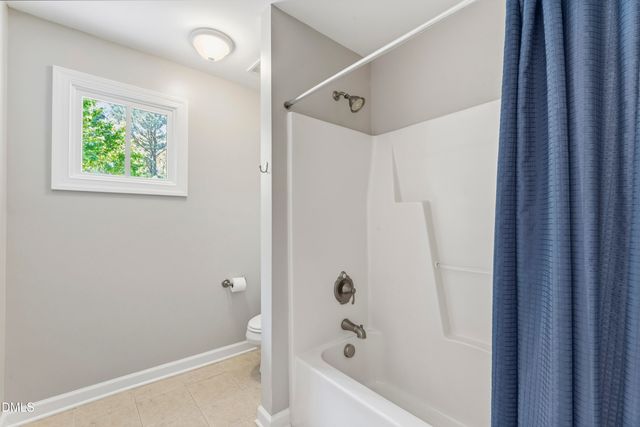 408 Apalachia Lake Drive, Fuquay Varina, NC 27526