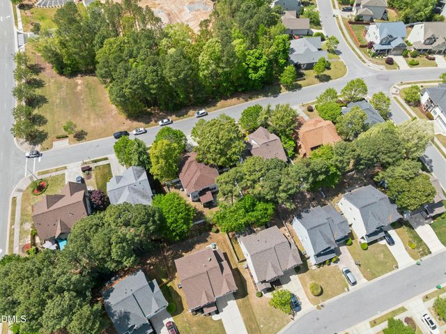 408 Apalachia Lake Drive, Fuquay Varina, NC 27526