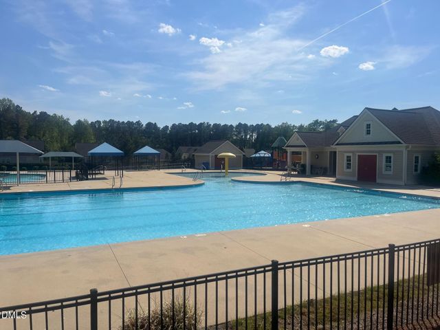 408 Apalachia Lake Drive, Fuquay Varina, NC 27526