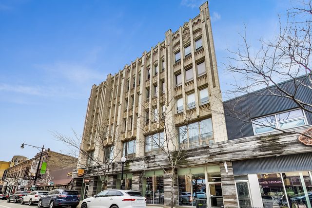 3323 N PAULINA Street 4E, Chicago, IL 60657