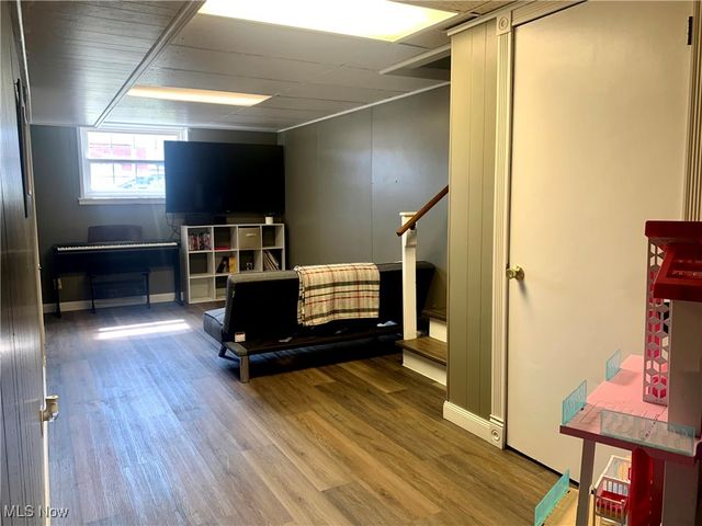 2431 Alexander Manor E, Steubenville, OH 43952