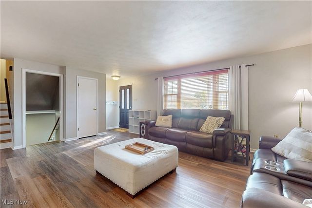 2431 Alexander Manor E, Steubenville, OH 43952