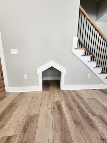 72 Carriage Homes DR, Moneta, VA 24121
