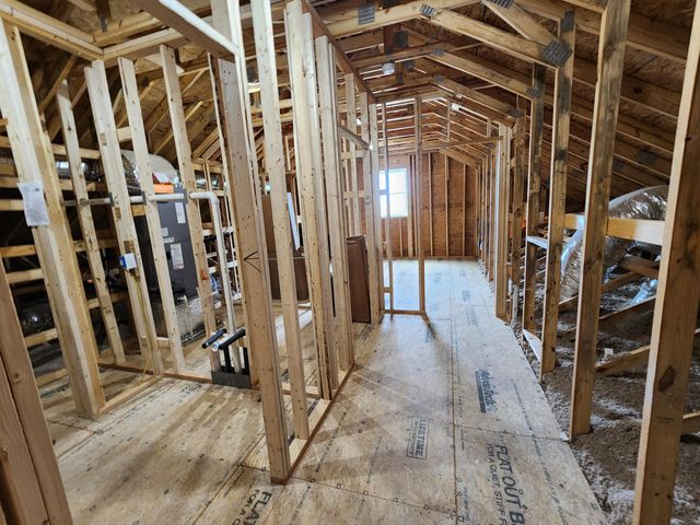 72 Carriage Homes DR, Moneta, VA 24121