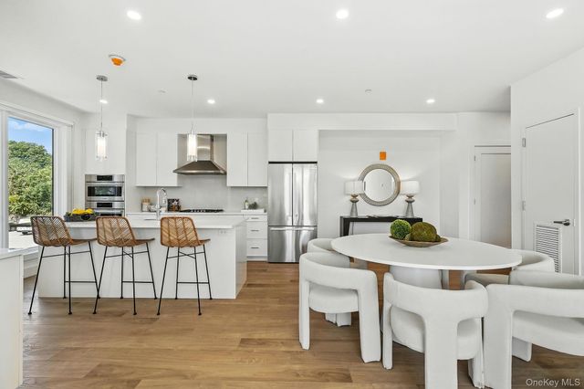 402 Halstead Avenue 402, Harrison, NY 10528